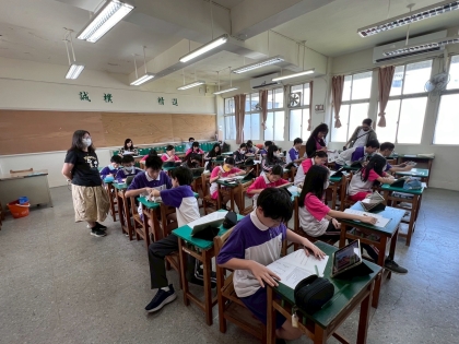 LINE_ALBUM_20250411建德中觀課_250513_4.jpg